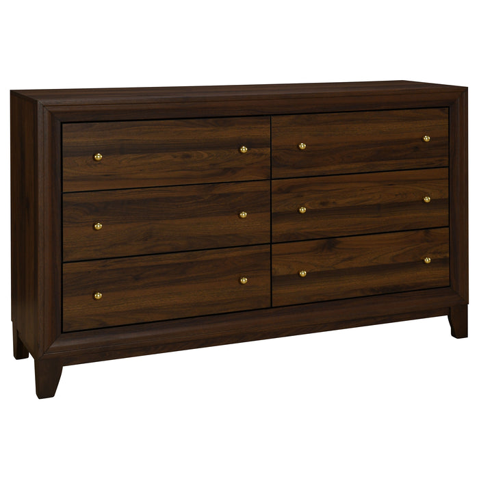 Welsley 4-piece California King Bedroom Set Walnut