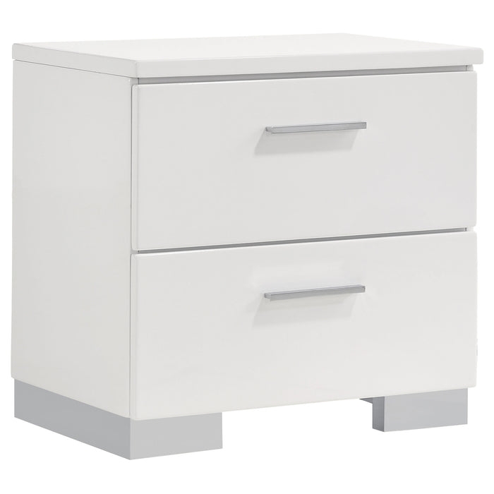 Felicity 4-piece California King Bedroom Set White High Gloss