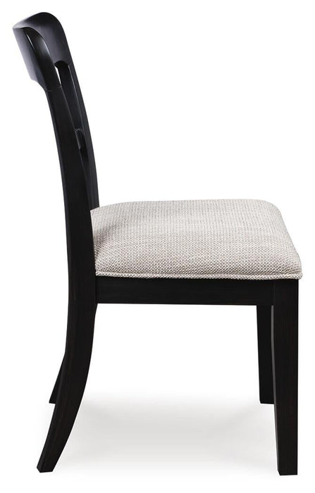 Greddinton Dining UPH Side Chair (2/CN)