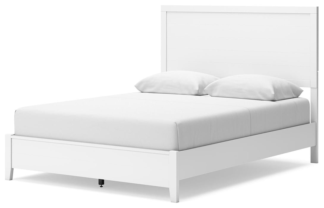 Binterglen Queen Panel Bed with Mirrored Dresser