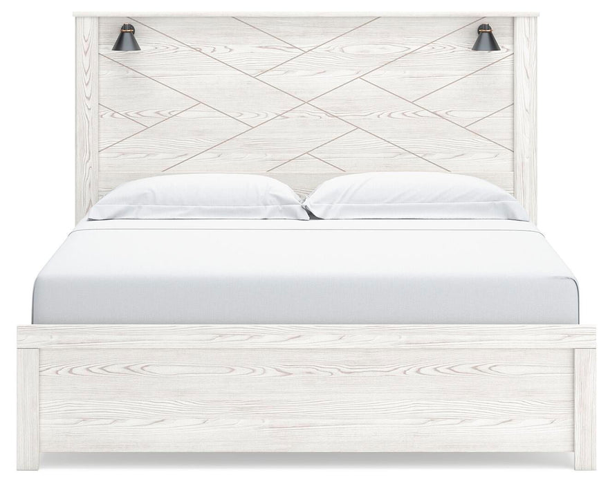 Gerridan King Panel Bed with Mirrored Dresser and Nightstand