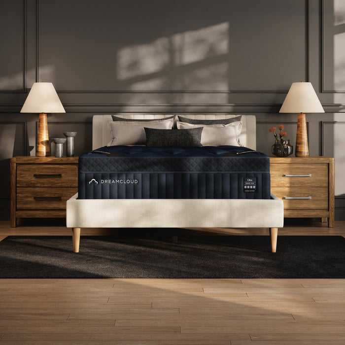 Dreamcloud Ultra Memory Foam Queen Mattress