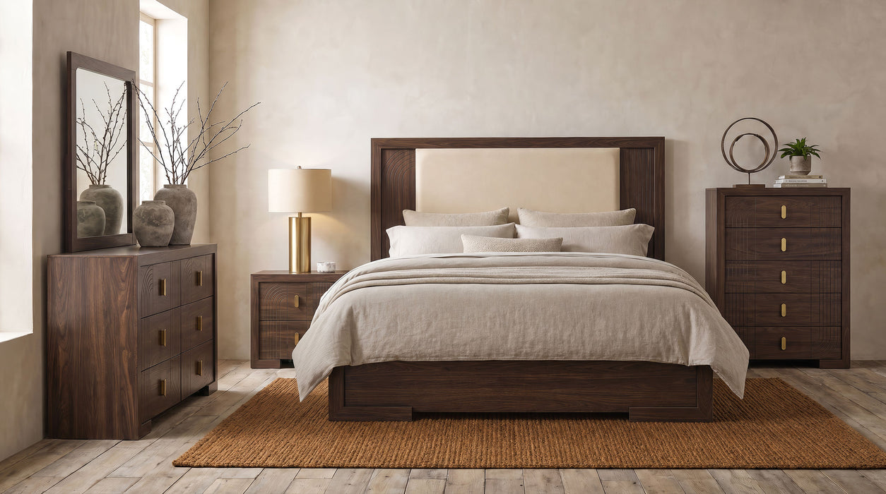 Etienne 5-piece Eastern King Bedroom Set Walnut